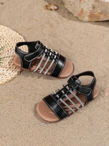 Un par de sandalias planas de moda para niños, nuevas sandalias de playa para niños 2025, sandalias de estilo bohemio, sandalias brillantes con diamantes y coloridas, adecuadas para vacaciones al aire libre, piscina, fiestas y uso escolar