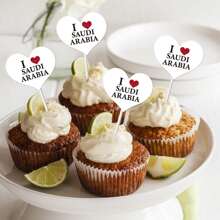 10 قطعة من أعلام المملكة العربية السعودية لتزيين كعك عيد الوطن، "أنا أحب السعودية" بألوان الأخضر والذهبي والأبيض، أعلام قلب لتزيين كعك عيد الوطن السعودي