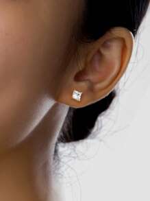 ELSEDES 1 Paar S925 Sterlingsilber Ohrstecker mit eingefasstem funkelndem quadratischem Edelstein, zeigt persönlichen Charme, hochwertiger Schmuck geeignet für Alltag, Partys, Jahrestags-Outfits von Frauen