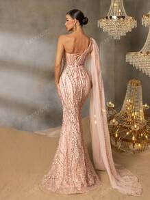 Faeriesty Faeriesty Asymmetric One-Shoulder Evening Gown With Flowing Organza Drape, Embellished Waist Detail, Dramatic Thigh-High Slit & Mermaid Fishtail Hem – Elegant Formal Dresses For Red Carpet Events, Black-Tie Galas, Luxury Wedding Receptions, Fashion Showcases, Award Ceremonies