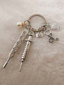 独特的医疗工具钥匙扣套装 - 听诊器注射器和面罩 - 完美的护士礼物背包装饰钥匙扣，适用于女士包袋汽车配件 - 黑色 - 查看 5