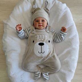 Roupa Jardineira com Body Manga Longa Quentinho Inverno Bebê Menino Kids Amigo Bordado Urso Bege/Mescla 03 Peças Plush e Malha