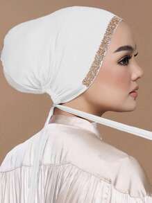 1 Stück Modische Damen Stirnband mit Strass in Einfarbig, Muslim Kopftuch Accessoire, vielseitig, weich und atmungsaktiv, Hijab Kappe, weißes Tuch, passendes Viskose Kopftuch mit Strass Design, hebt hochwertigen Stil für den täglichen Gebrauch hervor
