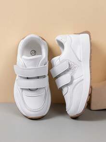 1 Pair Girls' Sparkling Heart Designed Non-Slip & Wear-Resistant Shoes, Suitable For Spring, Summer, Autumn, Winter