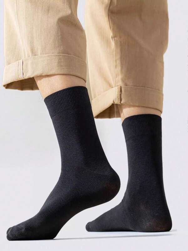 Black Socks Men's Stockings Socks Deodorant Sweat-Absorbent Long Solid Color Simple Men's Socks.