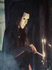 1件男女通用连帽斗篷，万圣节圣诞节派对服装披风，成人角色扮演服装，适合万圣节和圣诞节派对 - 彩色 - 查看 5