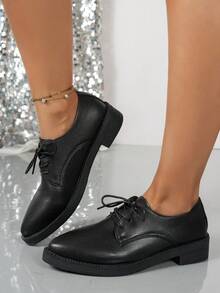 Ballerines à bout pointu noires à lacets, chaussures casual  mat, design minimaliste rétro, convenant pour le trajet, le travail, la profession, chaussures Oxford brogues pour femmes - Noir - Voir 4