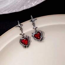 1 Pair Retro Four-Pointed Star Red Heart Rhinestone Stud Earrings, Unique Chic Black Punk Style European And American Fashion Earrings
