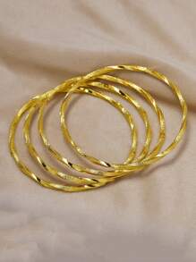 4 piezas de brazaletes tipo bangle con estilo vintage bañados en oro de 24K para mujeres, adecuados para regalos festivos, fiestas y uso diario