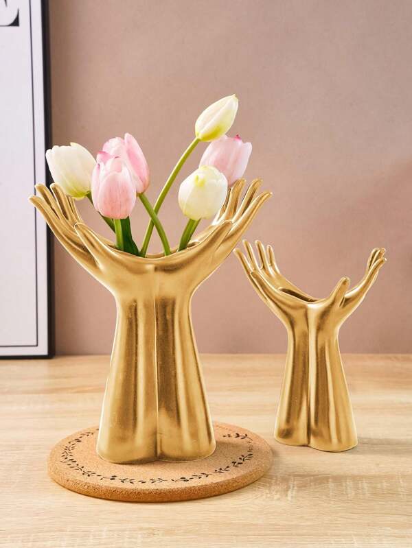 Healing Series Resin Hand-Shaped Vase, Made Of Resin Material, Palm Holding Flower Design, Suitable For Decorating Living Room, Bedroom, Office Or As Birthday Gift For Friends And Family