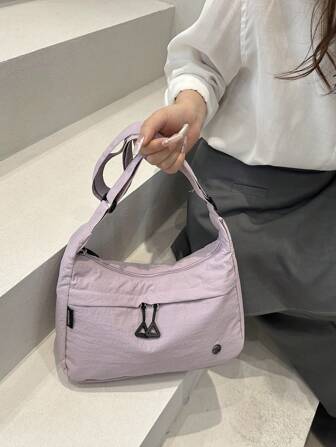 简约纯色斜挎包，耐用轻便休闲单肩包，配有可调节肩带和多个口袋，适合女性日常使用