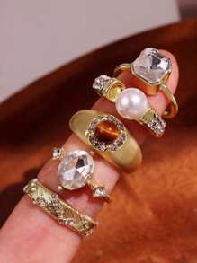Conjunto de 4 anéis elegantes com pérolas e strass, conjunto de joias de luxo versáteis para mulheres, uso diário, viagens, feriados