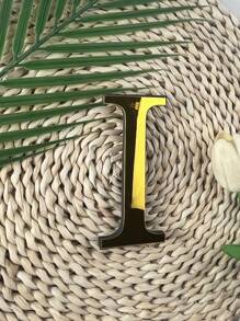 1 Piece 3D Acrylic Mirror Letter Art Wall Sticker - Light And Shadow Intertwined Space Aesthetic Symbol, Gold/Silver/Black/Rose Gold Oversized Letters Self-Adhesive Home Decorative Letter Logo Art Sticker, Artistic 3D Thickened Acrylic Mirror Letters Wall Sticker (3.93/5.9/7.87/11.81 Inches)