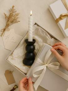 1 pieza Juego de portavelas de resina abstracto moderno - Soportes escultóricos para velas rectas en negro y blanco, decoración elegante para el hogar para la mesa del comedor, el dormitorio, la boda o como regalo