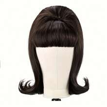 Peluca negra sintética resistente al calor de 14" para mujeres con flequillo plano y ondas rizadas, con gorro de red de rosa y accesorio de disfraz elegante para cosplay, vacaciones, festivales de música, estilo de peinado de 1940, cómodo ajuste del gorro, accesorios para pelucas