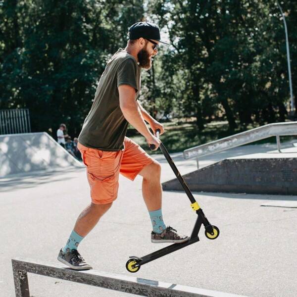 Stunt Scooter, Funscooter, Stuntscooter mit ABEC 9 Kugellagern, Kickscooter mit 100 mm Kunstleder Räder, Tretroller, Cityroller, Trick Roller für Kinder ab 14 Jahre