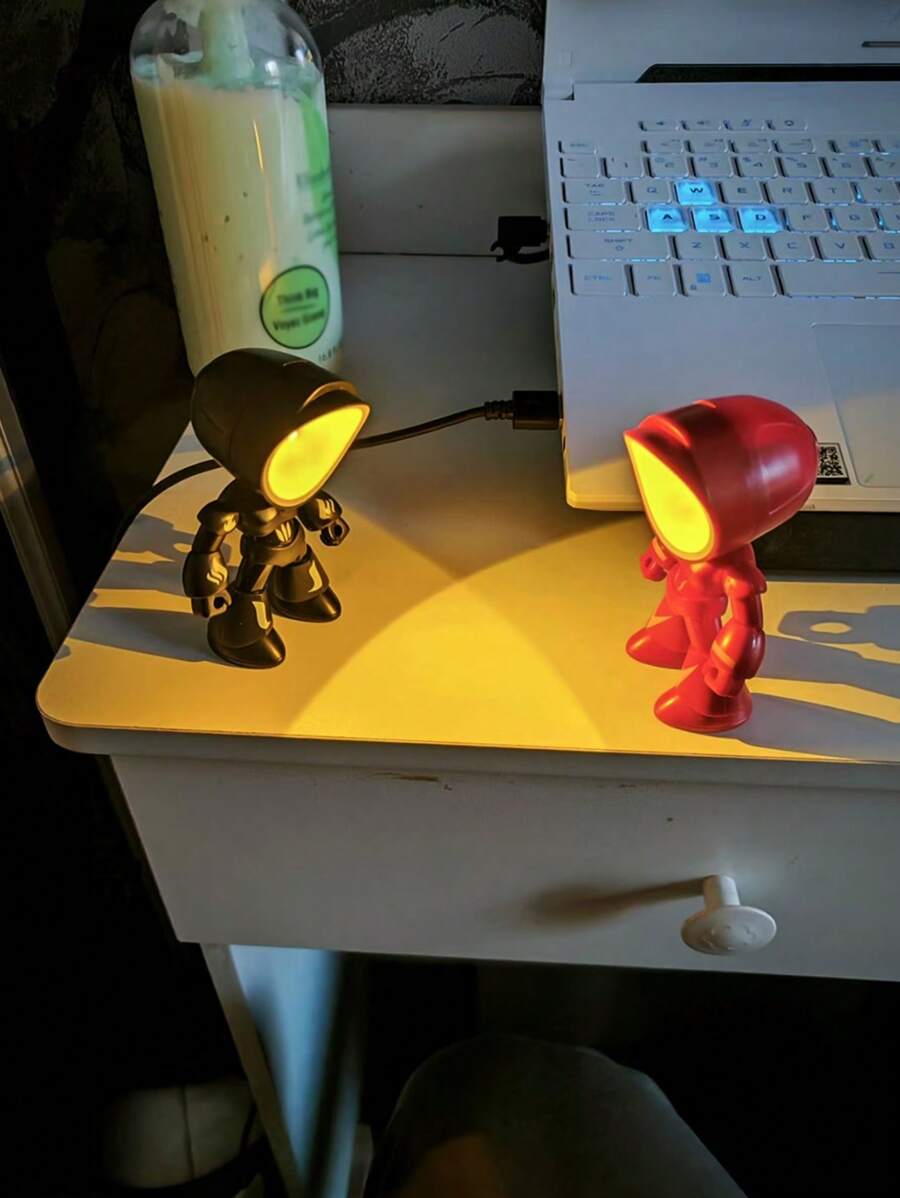 1 pieza Mini lámpara nocturna, lámpara nocturna de robot, lámpara de diseño de robot de dibujos animados LED linda, lámpara de mesa de compañía, regalo para Halloween, Navidad, Acción de Gracias/Graduación (Luz cálida)