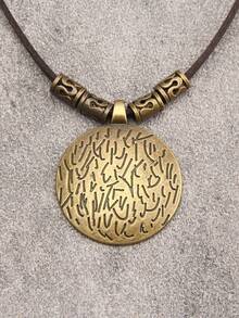 Men Round Pendant Necklace