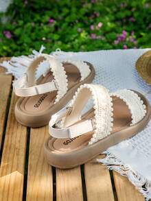 1 双时尚透气、轻便舒适防滑凉鞋，适合室内/室外、海滩、春夏季