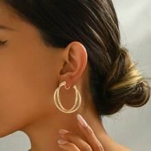 1 Pair Exaggerated Double-Layer Rotatable Large Circle Ear Clip With Cool And Metallic Mosquito Coil Without Ear Hole Earrings Cross Rotating Coil Ear Clip Fashionable Ring