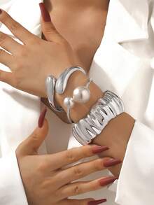 1套铂金珍珠褶皱水滴时尚手链，精致甜美风格，极简欧美优雅夸张复古奢华优雅，适合日常通勤、朋友聚会、浪漫度假、商务会议、高端宴会 - 白金珍珠套裝 - 查看 3