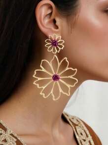1 par de pendientes de aro bohemios con flores 3D incrustadas de colores, pendientes a juego para el casual verano o vacaciones de la mujer, colores de flores surtidos aleatoriamente