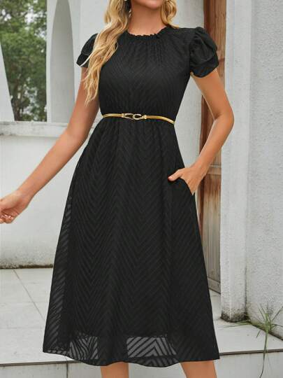 Blessings of Love [Geometrisches Minikleid] Minikleid | einfarbiges geometrisches Kleid mit geschichteten Ärmeln, Tasche, Rüschenkragen, ohne Gürtel