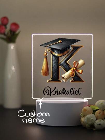 1 pieza Regalos creativos personalizados con nombre para niñas graduadas para obtener certificados, Luces de noche LED de ilusión 3D, Luces cálidas, Regalos de cumpleaños, Regalos de Navidad, Regalos de graduación para niñas o amigos, Lámparas de mesa decorativas, Luces de noche adecuadas para regalos de vuelta a la escuela, Regalos de graduación, Regalos de cumpleaños para familiares y amigos, Artículos esenciales para la universidad y el regreso a la escuela