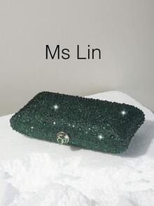 1 chiếc ví cầm tay màu xanh lá cây bóng bẩy, đính pha lê hai mặt, kèm dây đeo chéo bằng kim loại, thời trang và thanh lịch, phù hợp cho các dịp trang trọng, lý tưởng cho cô dâu. Phối hợp hoàn hảo với váy cưới, váy dạ hội, váy dự tiệc, váy sinh nhật, váy dự tiệc và váy tốt nghiệp. - Màu xanh lá cây đậm - Xem 8