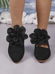 1 双女童蝴蝶结装饰尖头平底鞋，松紧带设计，方便穿脱，适合 3-15 岁儿童户外、节日、派对和表演穿着，春秋季