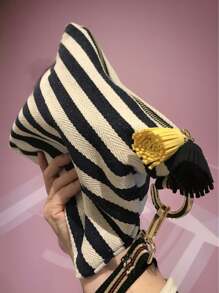 Women's Fashion Casual Versatile Striped Zipper Clutch Bag