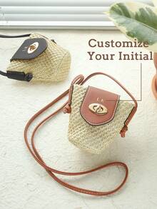 1 件定制首字母迷你草编包个性化金色字母草编夏季女士小钱包定制斜挎耳机包可爱迷你沙滩包适合日常巡航旅行度假必需品手工礼物