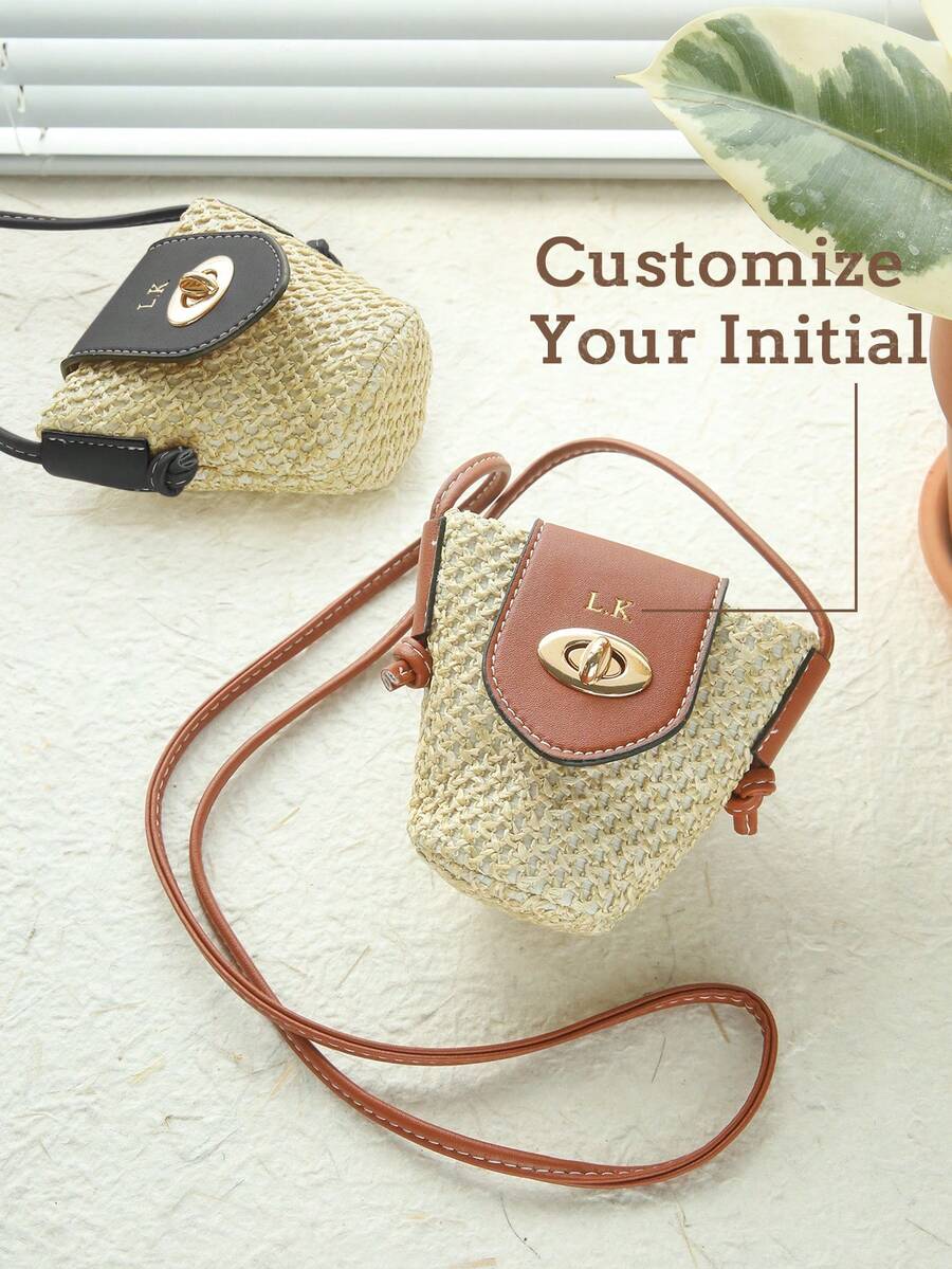 1 件定制首字母迷你草编包个性化金色字母草编夏季女士小钱包定制斜挎耳机包可爱迷你沙滩包适合日常巡航旅行度假必需品手工礼物