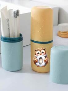 1个带动物首字母A-Z的便携式牙刷盒，让您的牙刷随时随地保持清洁！旅行牙刷架，便携式牙刷杯盖，适合旅行、露营、商务旅行和学校，多用途牙刷杯，旅行洗脸杯，牙刷和洗漱用品收纳套装，极简洗漱用品收纳盒，旅行必需品，浴室配件，家居用品和收纳用品（黄色）