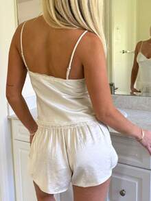 Women Y2k 2 Piece Lace Shorts Set Sleeveless V Neck Cami Top With Shorts Pajamas Sets Sleepwear - 白色 - 查看 2