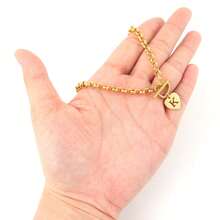 1件简约金色镂空心形字母吊坠项链，心形扣，不锈钢链，女士款 - 金黃色 - 查看 3