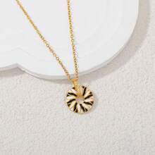 1pc 18K Gold Stainless Steel Chain With Copper Pendant, Striped Oil Drip Zirconia Black & White Oil Drip Circle Pendant Necklace - Necklace - View 2