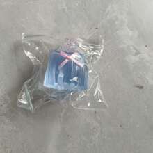 Juguete antiestrés de apretar suave en forma de tartaleta de fresa. Juguete antifidget de lenta recuperación premium