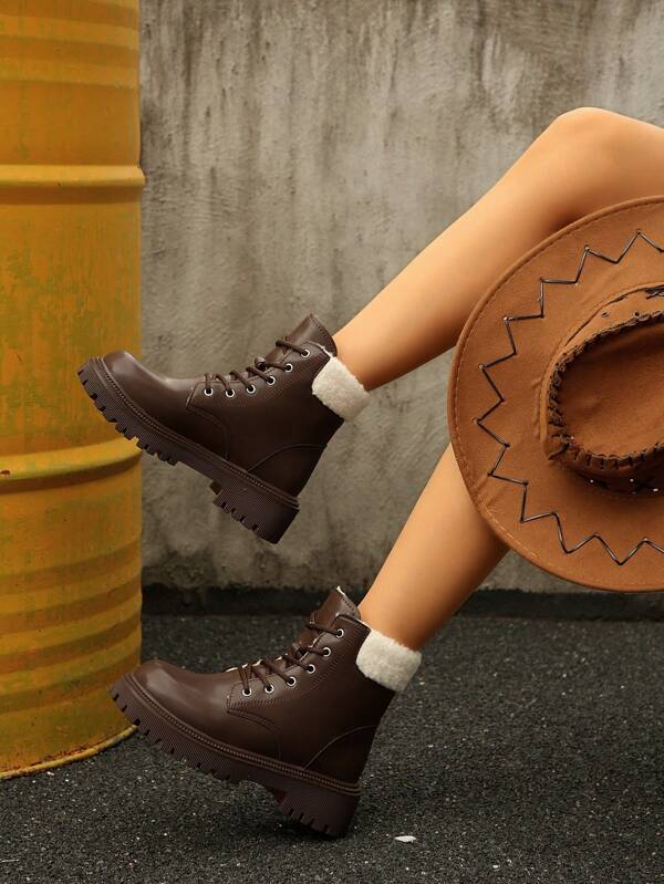 New Women Outdoor Lace-Up Boots, Fashionable Comfortable Leather Waterproof Wear-Resistant Non-Slip High-Top Travel Hiking Work Boots