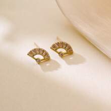 1 Pair Minimalist Zirconia Inlaid Fan Shaped Stud Earrings For Women, Unique Design, New