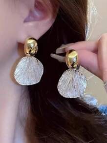 1 Paar Metalschalen-Textur-Ohrringe, exklusives Design für Frauen, Luxus Retro Mode vielseitiger Schmuck