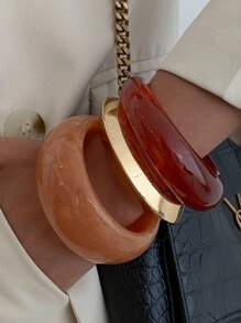 1 Stück Retro Harz Manschetten Armband, elegantes luxuriöses Urlaubsparty Accessoire, Paar Metall Schmuck Geschenk für den täglichen Gebrauch
