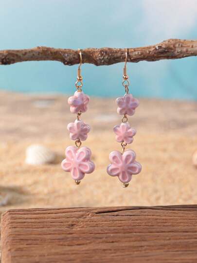 1 par de pendientes colgantes con varios pétalos de flores de cerámica estilo bohemio, joyería bohemia de colores para la playa, adecuados para uso diario o de vacaciones
