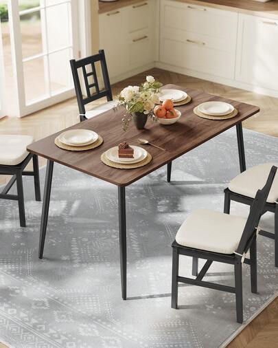 VASAGLE Table à Manger, Table de Cuisine, pour 4-6 Personnes, Moderne, Style Ferme, Surface Résistante à la Chaleur, Montage Rapide, 75 x 140 x 75 cm, Noyer Naturel et Noir d'encre