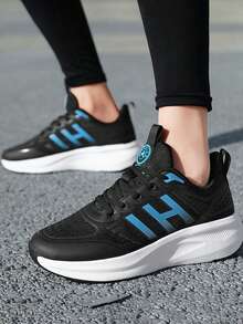 男士新款时尚运动鞋，透气鞋面设计，厚实耐用的外底，适合户外、校园、跑步和多功能