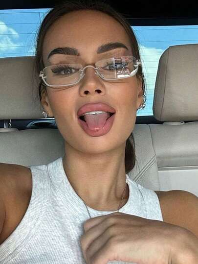 1副女士半框方形金属时尚眼镜，个性时尚眼镜，适合日常户外驾驶、旅行、T台走秀、派对等场合。