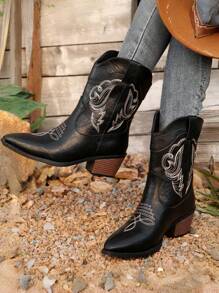 Pointed Toe Chunky Heel Embroidered Western Style Cowboy Boots, 2025 New Arrival, Retro British Style All-Match Boots, Fashion Boots For Women