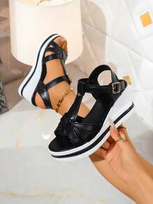 Sandali con zeppa e platform da donna, nuovi alla moda per l influencer, con cinturini incrociati in metallo, open-toe, infilabili, casual, da esterno, da festa, comodi, leggeri, con tacco alto, in colore bianco, con laccetti, per spiaggia