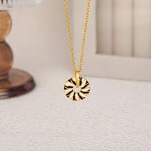 1pc 18K Gold Stainless Steel Chain With Copper Pendant, Striped Oil Drip Zirconia Black & White Oil Drip Circle Pendant Necklace - Necklace - View 7