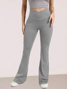 RUNONWHEELS 5 高腰喇叭裤日常健身运动紧身裤，女式提臀瑜伽紧身裤，女式高腰交叉设计喇叭紧身裤 - 淺灰色 - 查看 3